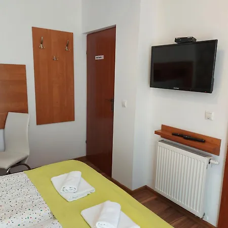 Noclegi Miedzyzdroje Quarto em Acomodações Particulares