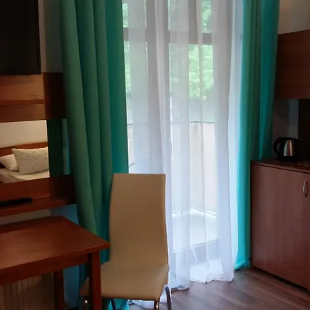 Noclegi Miedzyzdroje Quarto em Acomodações Particulares Miedzyzdroje