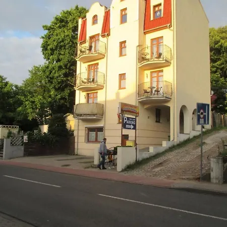 Noclegi Miedzyzdroje Quarto em Acomodações Particulares